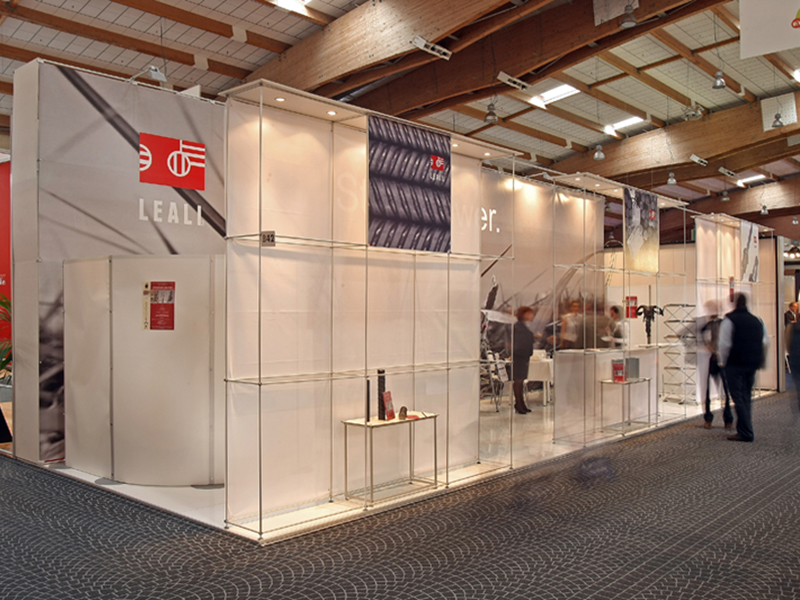Foto modulare struktur Quadra Kube 24 Fastand accessori stand fiera