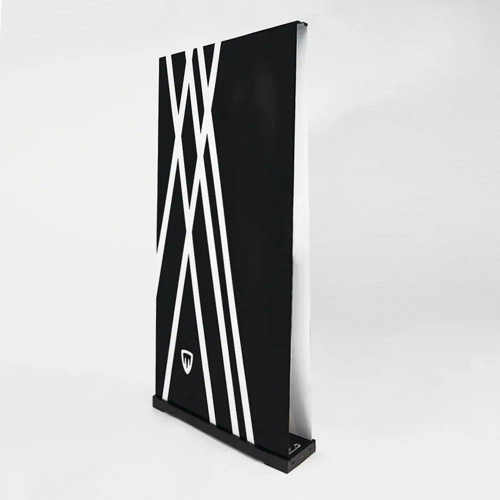 Roll-Up-Banner